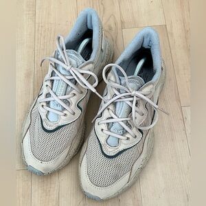 Adidas Osweego Tan/Biege size 12